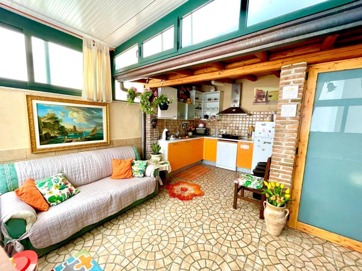 Nice Sicily Little Family Home อาชิเรอาเล ภายนอก รูปภาพ
