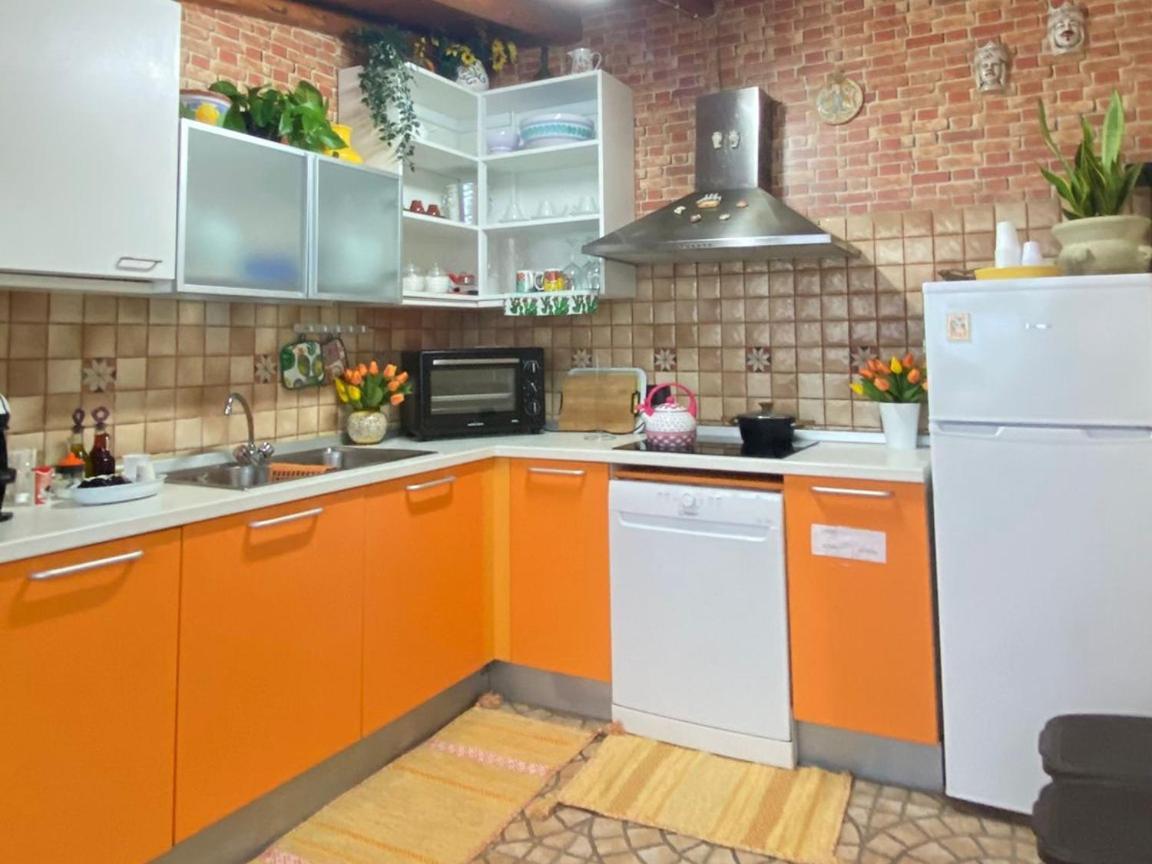 Nice Sicily Little Family Home อาชิเรอาเล ภายนอก รูปภาพ